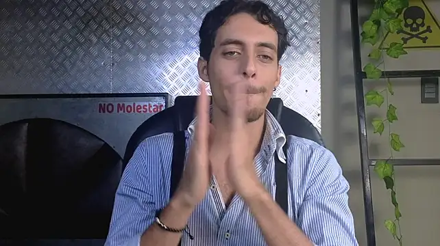 دردشة Jeey_Bee الجنسية المباشرة