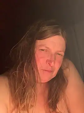 Rasinka50 Adlı Modelin Canlı XXX Sohbeti
