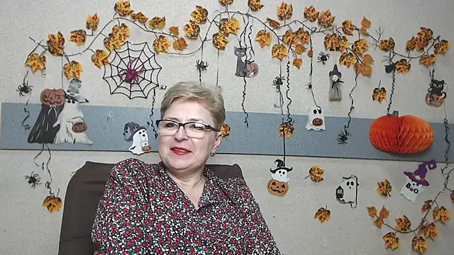 Živý XXX chat EmiliaGree