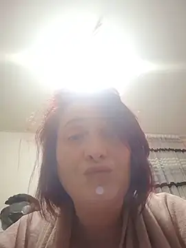 Arin-in Live XXX-Chat