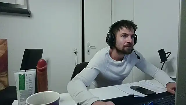 alpha-hunk 라이브 XXX 채팅