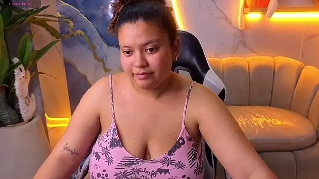 Scarleett_Tx's Live XXX Chat