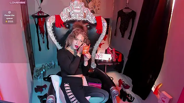 Sofia-Rossii's Live XXX Chat