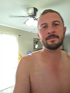 MrMechanic40 XXX чат на живо