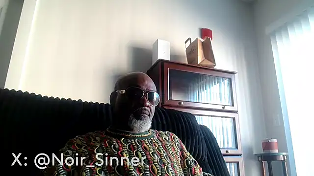 Chat XXX en directo de sinnernoir