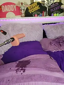 Straykitten Chat XXX live