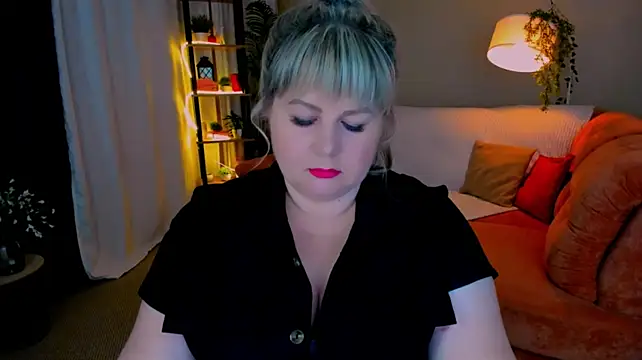 CrystaalStaar – Live XXX-chat