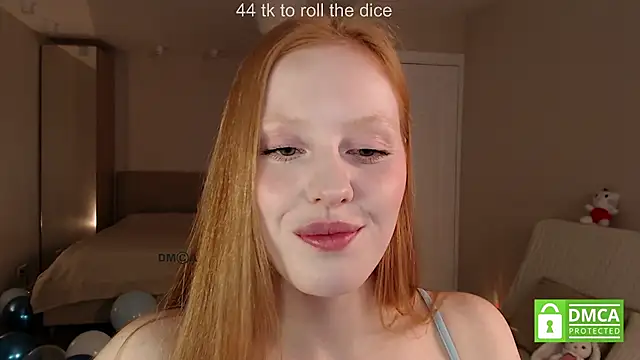 lulu_moonmoon's Live XXX Chat