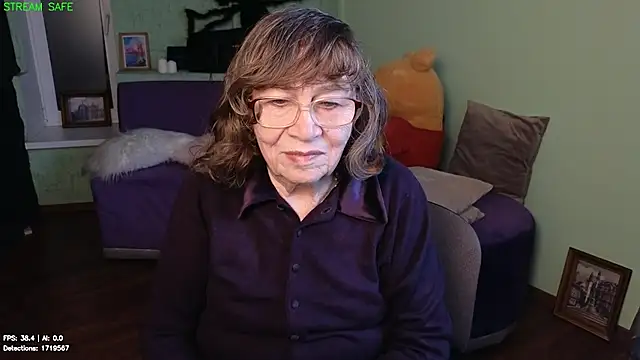 Betty_Brick XXX чат на живо