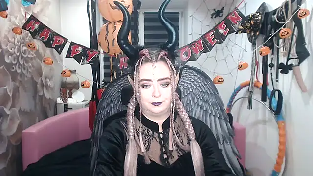 צ'אט XXX בשידור חי של MISSgoddessMARIA