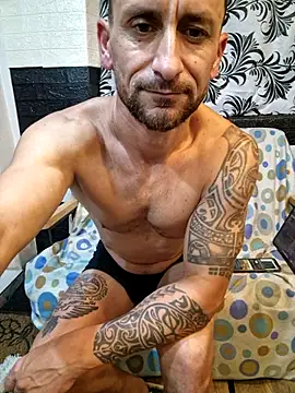LoversMS2's Live XXX Chat