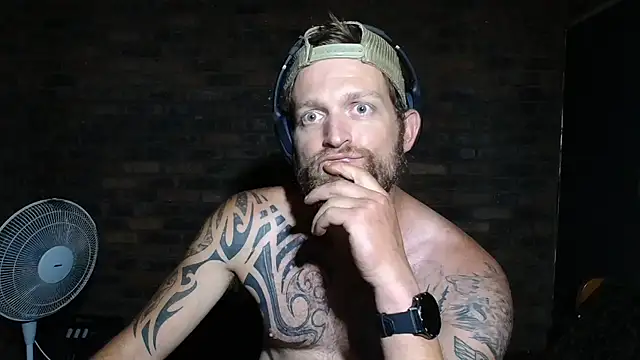 the-billy-blue's Live XXX Chat