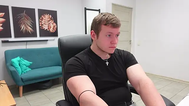 Chatroom XXX en direct de Richard_Dullas