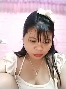 Xuka_lyss Chat XXX live