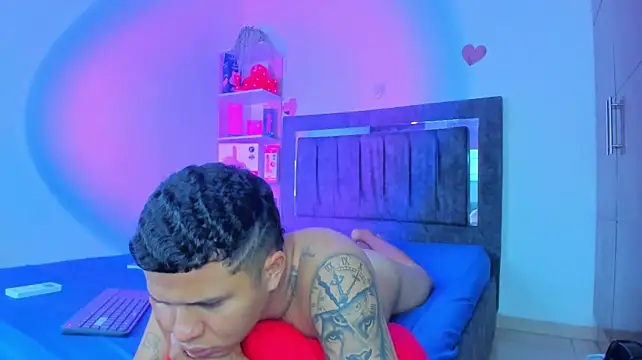 StevenSmith18 – Naživo XXX chat