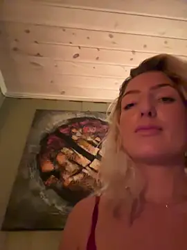 Cutenorax Live XXX Chat