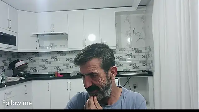 Chat +18 de kobratrk21 ao vivo