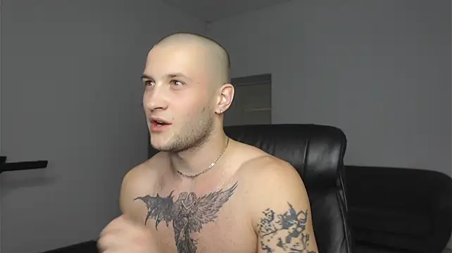 צ'אט XXX בשידור חי של Igor_Wilde