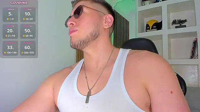 SebastianMaximoff_ 即時 XXX 聊天