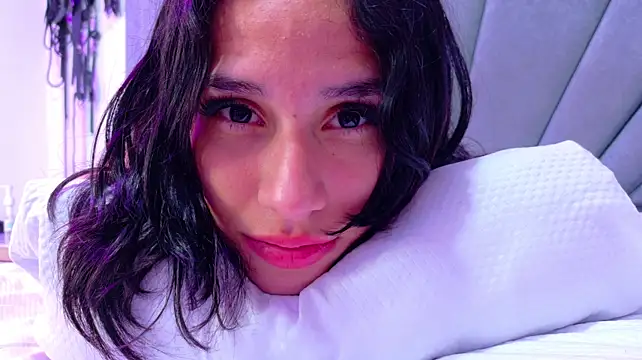 ThreeForFun_OS Live XXX-Chat