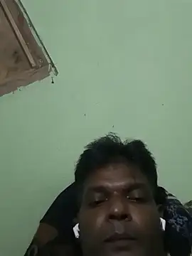 chandrasirik's Live XXX Chat