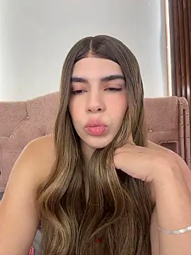 Alyson-fire Adlı Modelin Canlı XXX Sohbeti
