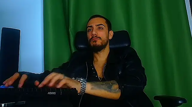 ArroganceKING's Live XXX Chat