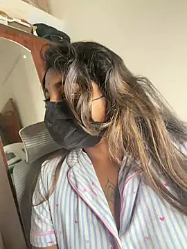 OpposedLoom Live XXX Chat