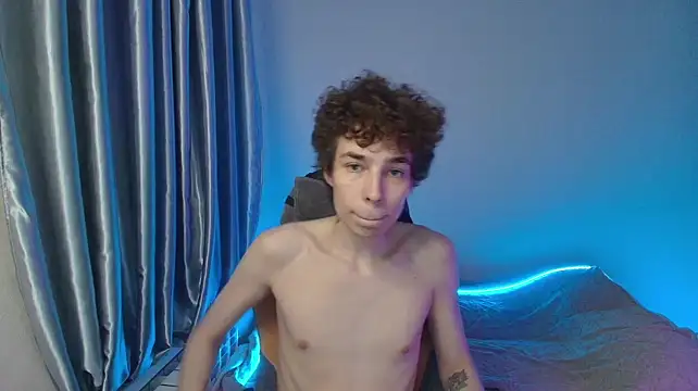Adam_Kroy – Naživo XXX chat