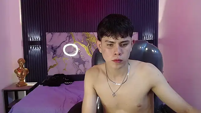 Czat XXX na żywo – Eliot_rizzo