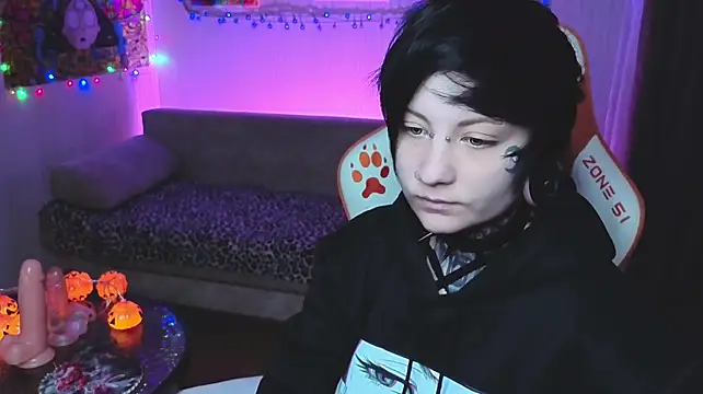 Chatroom XXX en direct de acid_trip1l