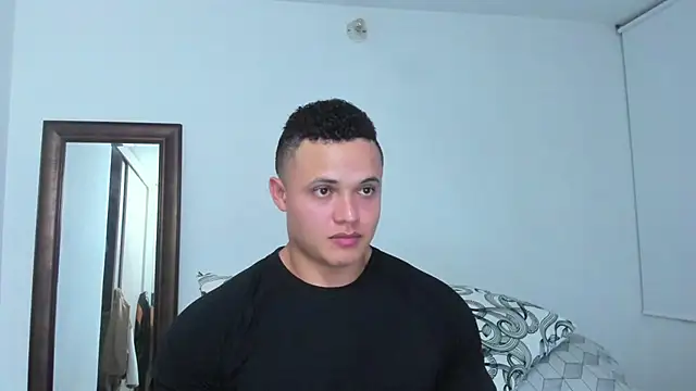 KingLevi01n Live XXX chat