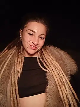 Mathilda-Bloom – Naživo XXX chat
