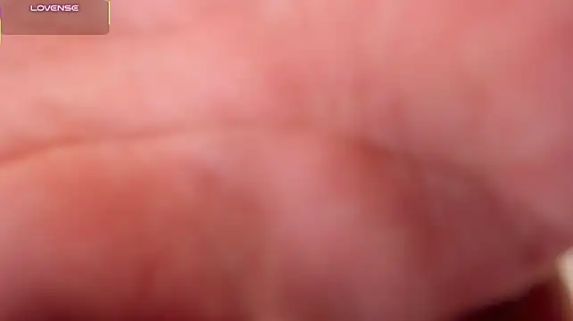 ArchieCollins Chat XXX live