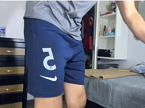 Chat XXX Live thomass1018