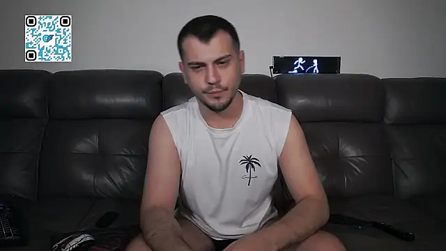 CrazyDom1 Chat XXX live
