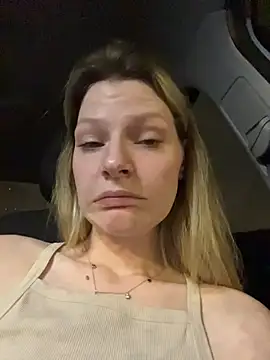 Živý XXX chat MaryHiggins
