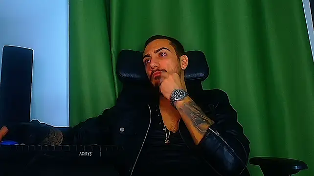 Chat XXX Live ArroganceKING