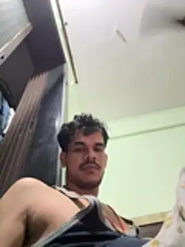 Živý XXX chat Mumbai_Stripper