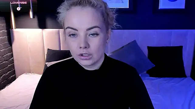 Živý XXX chat StephanieSweety