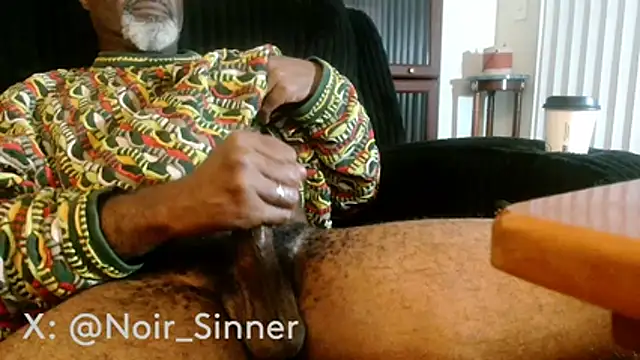 sinnernoir's Live XXX Chat