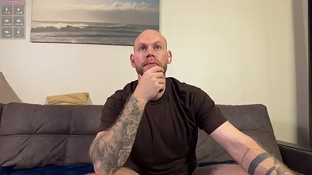Chatroom XXX en direct de FireBeard_