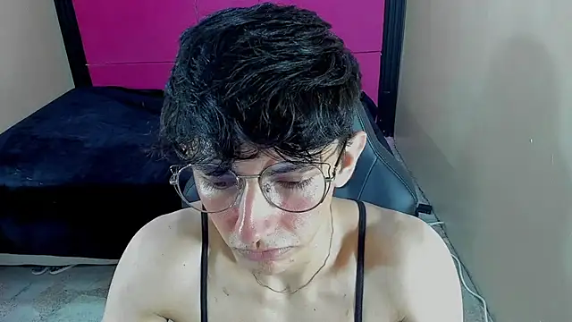 ElanGiraldon Live XXX chat