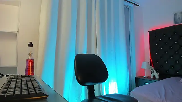 Živý XXX chat BellaRoge