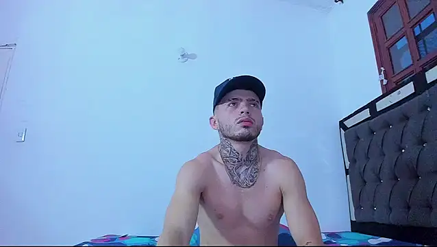 zeus_eddy – Live XXX-chat