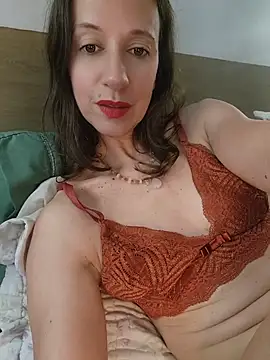 BrendaSun Adlı Modelin Canlı XXX Sohbeti