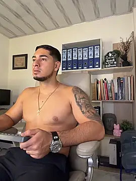 Chatroom XXX en direct de Dimitri_Colleman