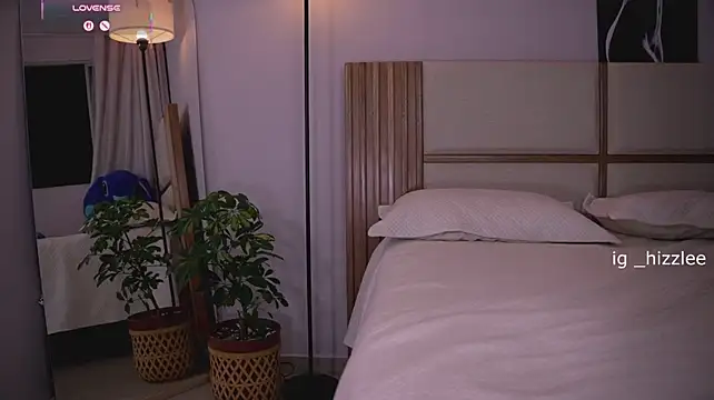 دردشة AnnyHizzle الجنسية المباشرة