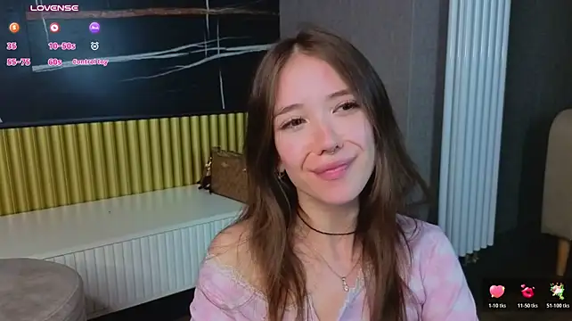 Chat XXX en directo de tinyanie