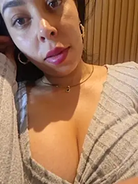 Luianna 라이브 XXX 채팅